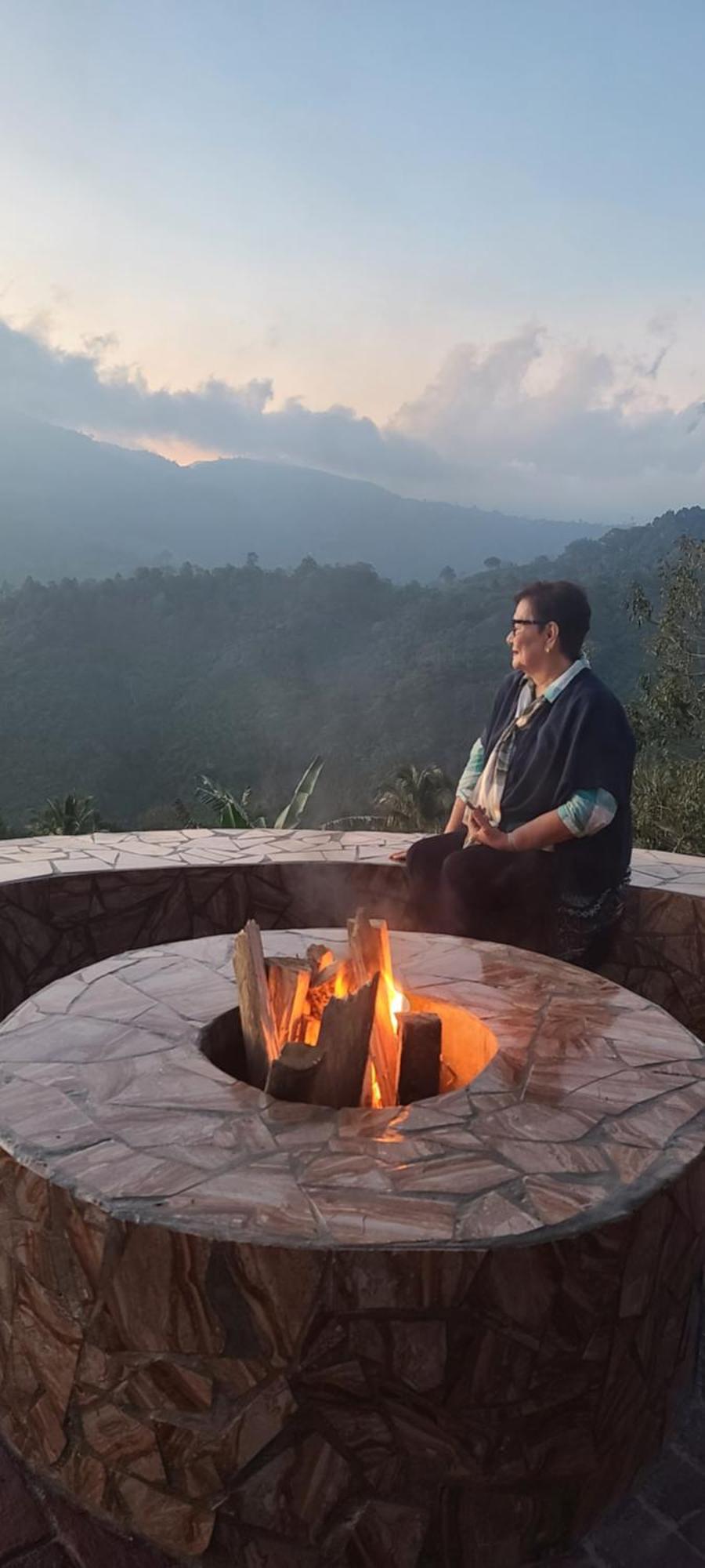 Serene Mountain Escape Digos 外观 照片