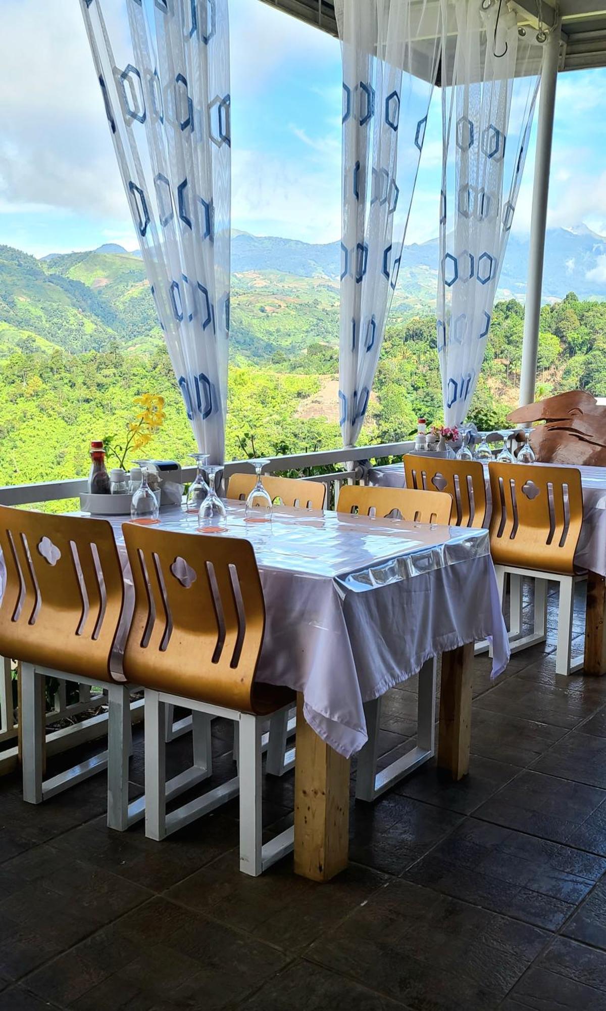 Serene Mountain Escape Digos 外观 照片